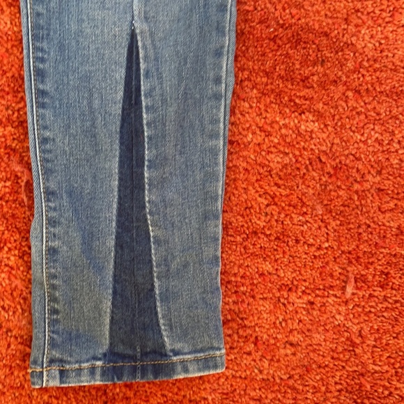 Flying Monkey Jeans - Picture 5 of 9